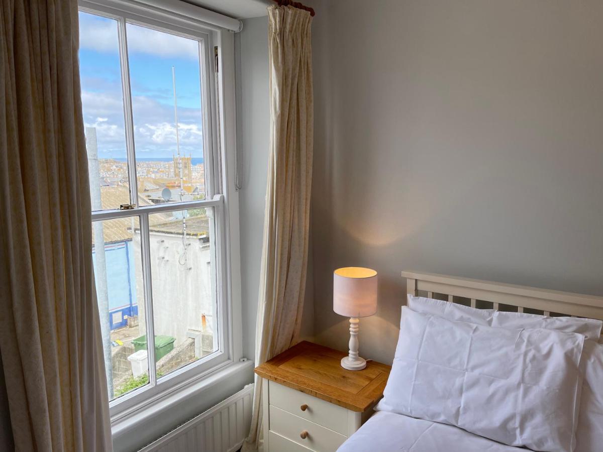 37 Trenwith Place, Charming Family Home & Garden! St Ives Eksteriør bilde